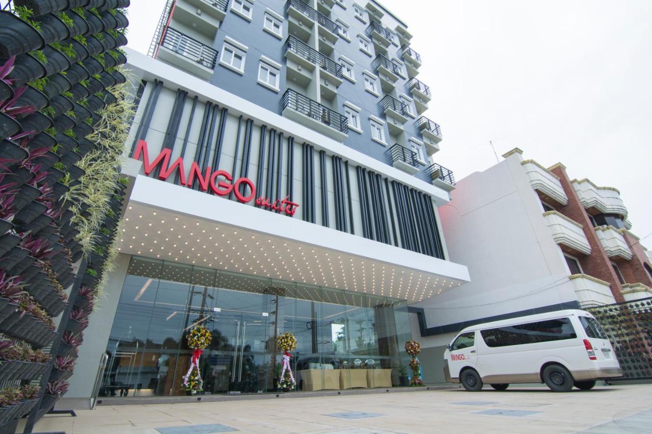 Mango Suites Cauayan Zewnętrze zdjęcie